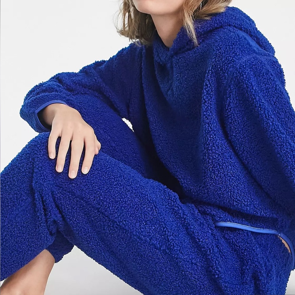 ASOS DESIGN Petite lounge borg sherpa hoodie & sweatpants set in navy/royal blue